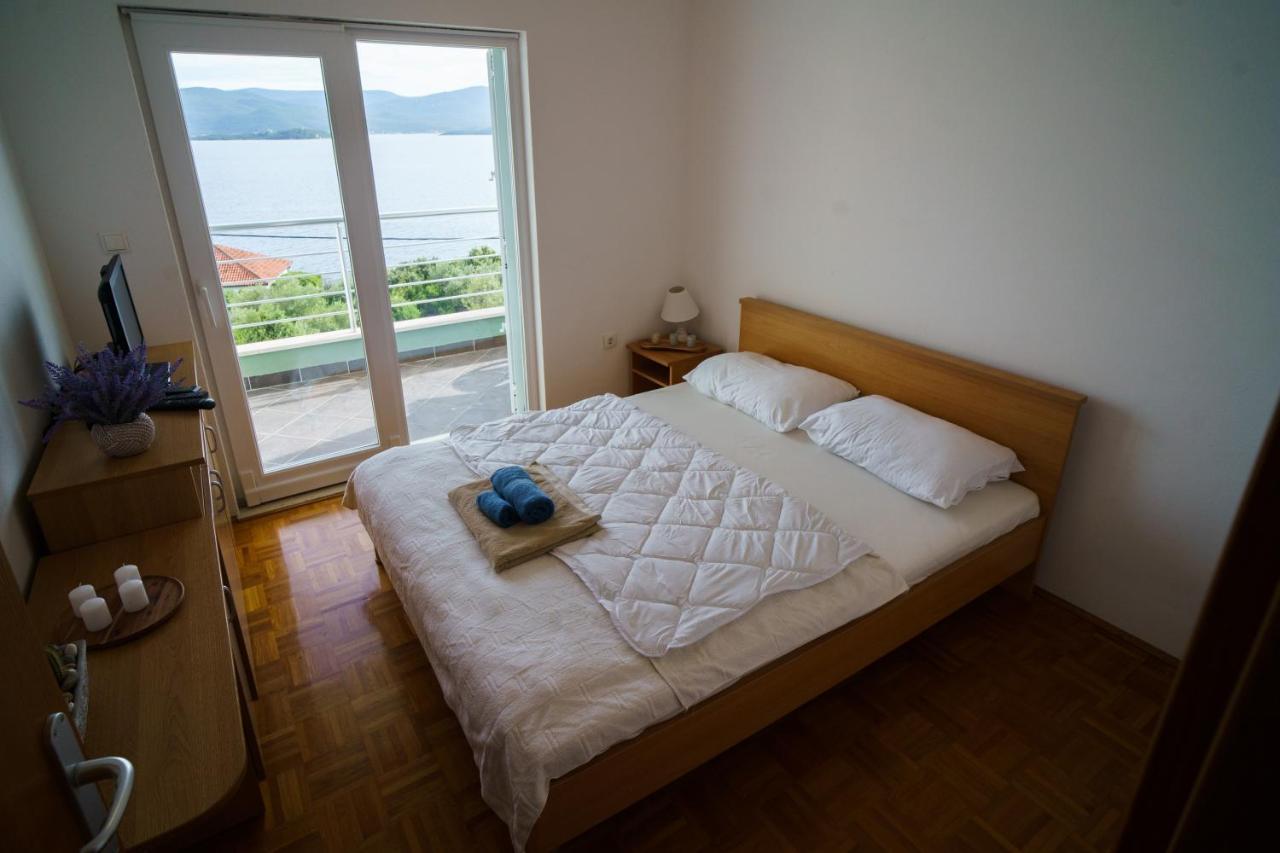 Apartment “Bel Ponte” Komarna Eksteriør bilde